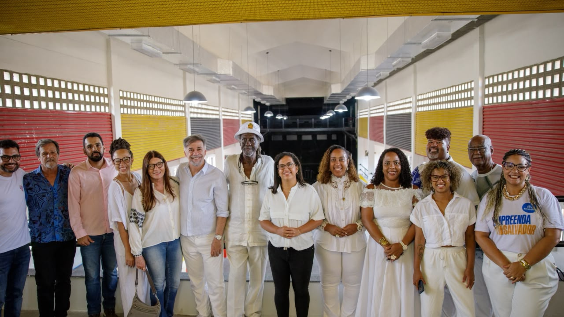 Vice-prefeita de Salvador vistoria obras de requalificação da sede do Ilê Aiyê, que chega a 80% de conclusão